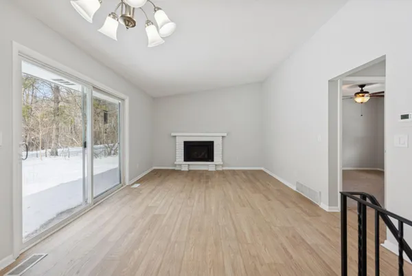 $639,900 | 5580 Shorewood Lane, Excelsior, MN 55331