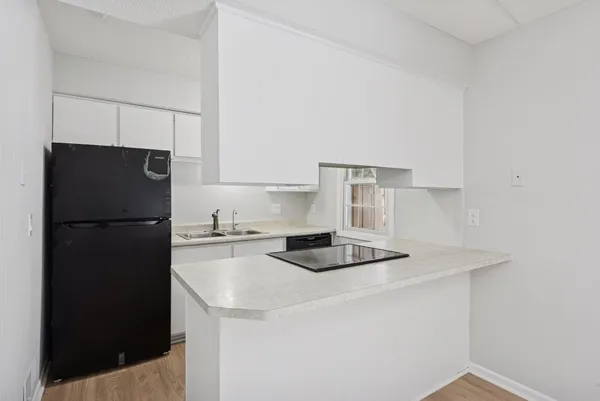 $639,900 | 5580 Shorewood Lane, Excelsior, MN 55331