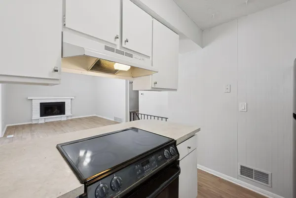 $639,900 | 5580 Shorewood Lane, Excelsior, MN 55331