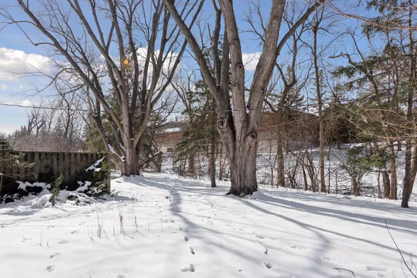 $639,900 | 5580 Shorewood Lane, Excelsior, MN 55331