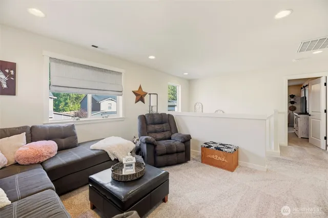 $925,000 | 13309 206th Avenue Southeast, Monroe, WA 98272