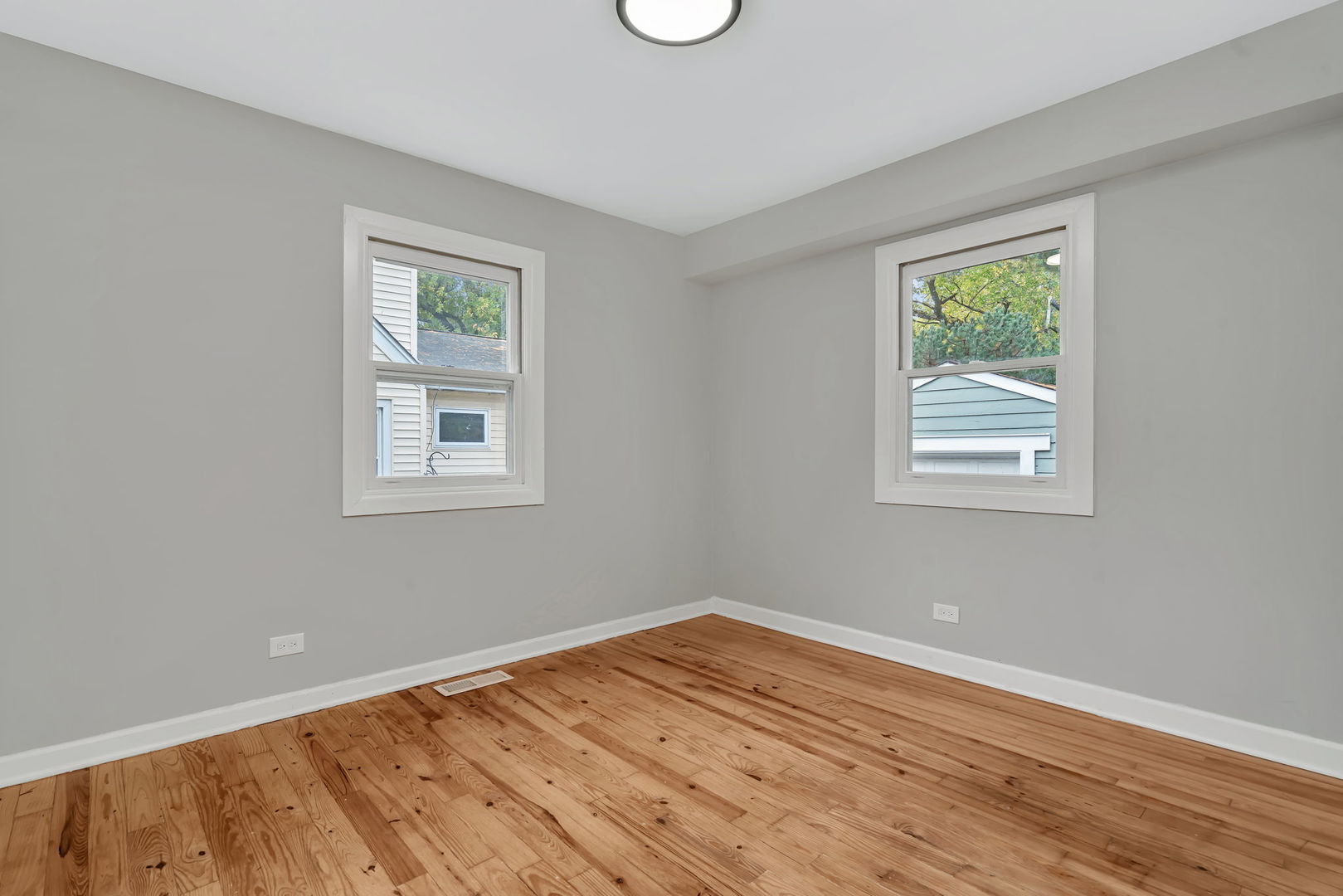 1823 Evergreen Road Homewood, IL 60430 - Photo 12 of 20