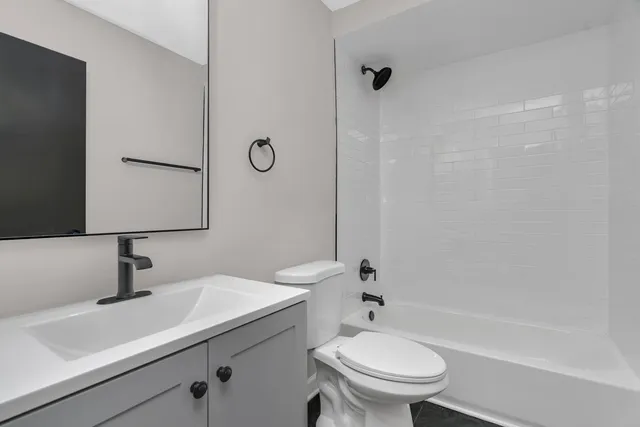 $287,900 | 1823 Evergreen Road, Homewood, IL 60430