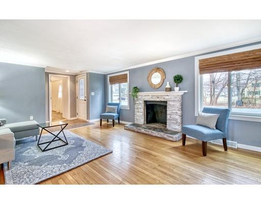 157 Pearl Street Reading, MA 01867 - Photo 4 of 23