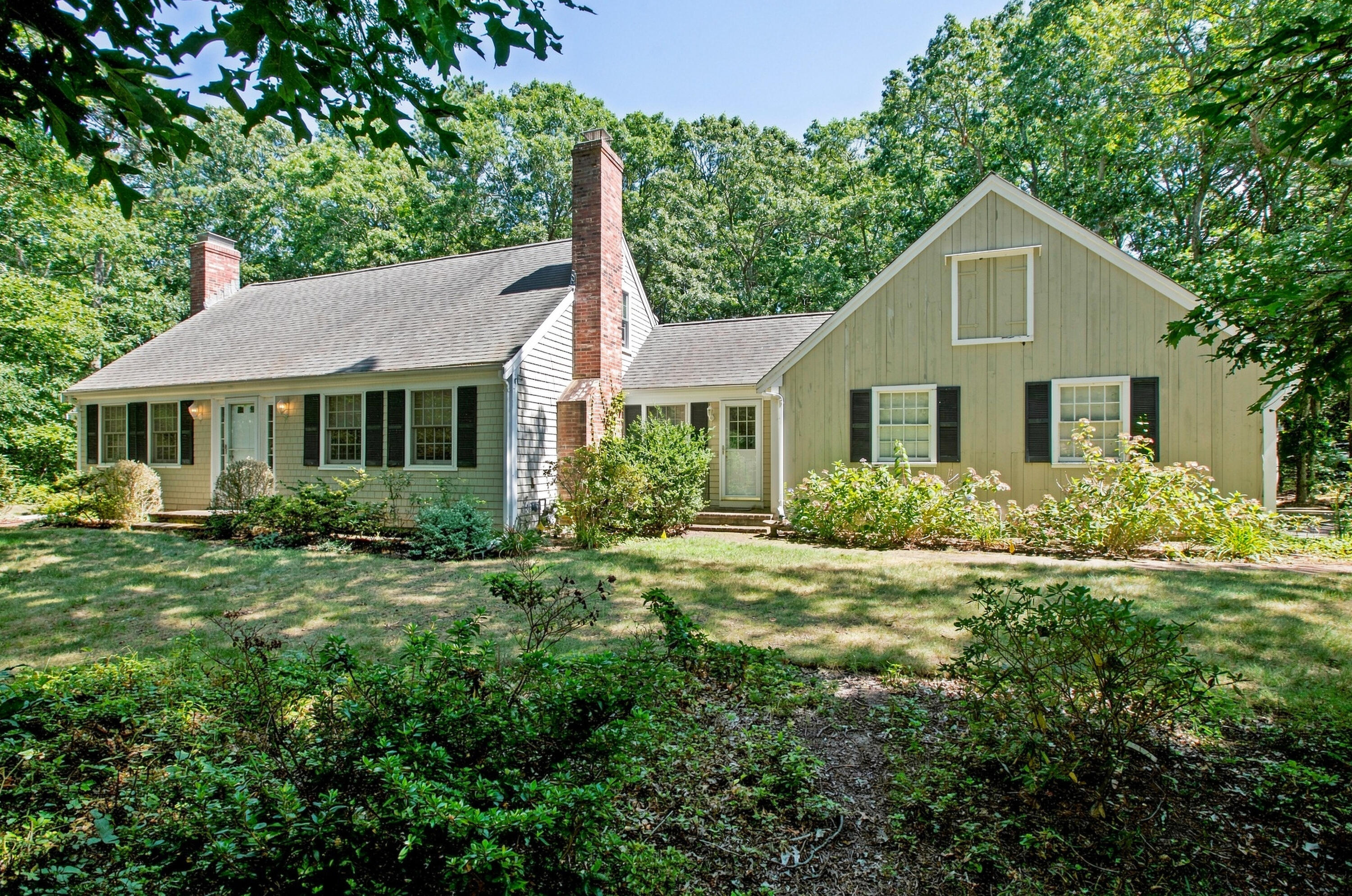 286 Midpine Road Cummaquid, MA 02675 - Photo 1 of 28 286MidpineRd-1