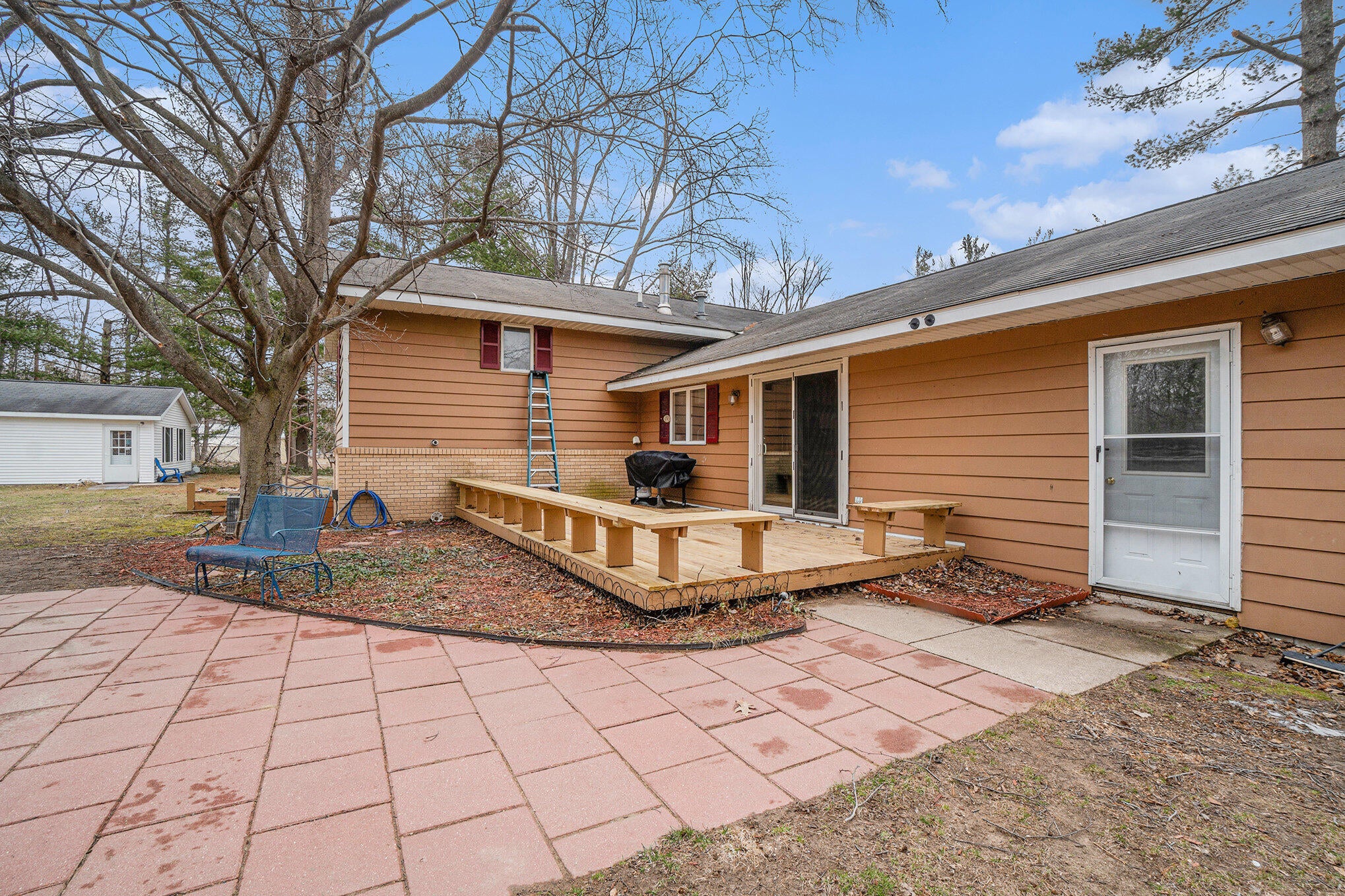 2038 Maple Grove Road Cheboygan, MI 49721 - Photo 6 of 34 Gallery Image 6