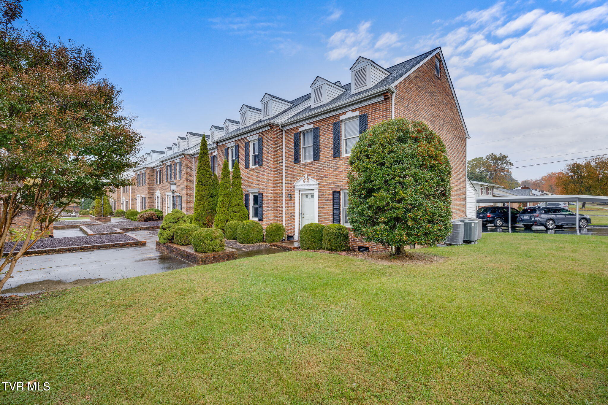 1024 Konnarock Road, Unit 1024 Kingsport, TN 37664 - Photo 2 of 25 002 (2)