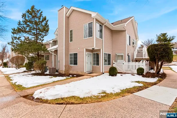 $499,000 | 85 Encampment Drive, Bedminster, NJ 07921
