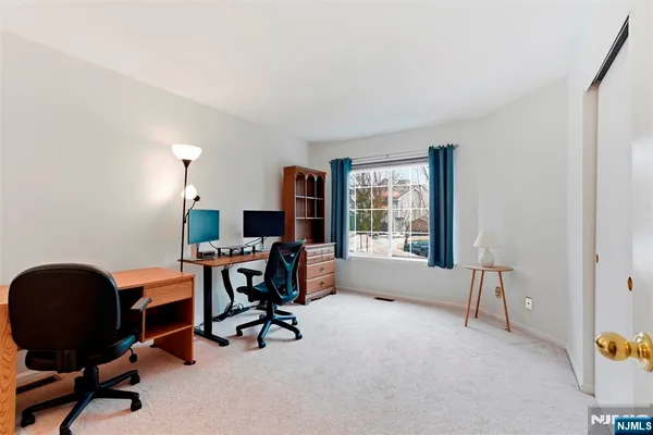 $499,000 | 85 Encampment Drive, Bedminster, NJ 07921