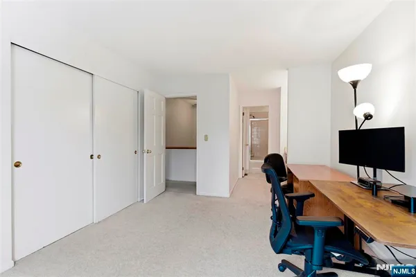 $499,000 | 85 Encampment Drive, Bedminster, NJ 07921