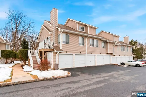 $499,000 | 85 Encampment Drive, Bedminster, NJ 07921