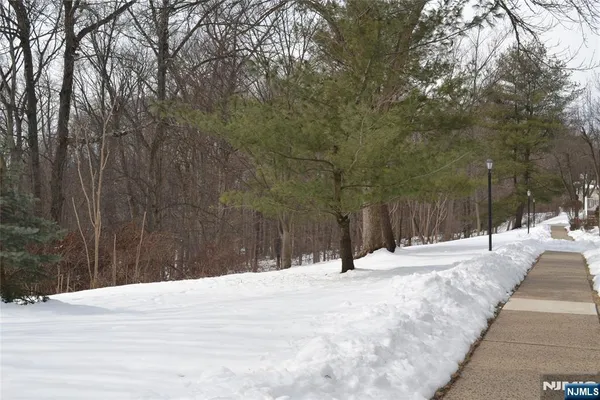 $499,000 | 85 Encampment Drive, Bedminster, NJ 07921