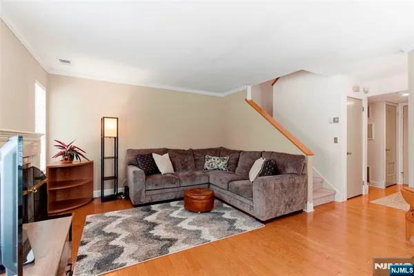 $499,000 | 85 Encampment Drive, Bedminster, NJ 07921