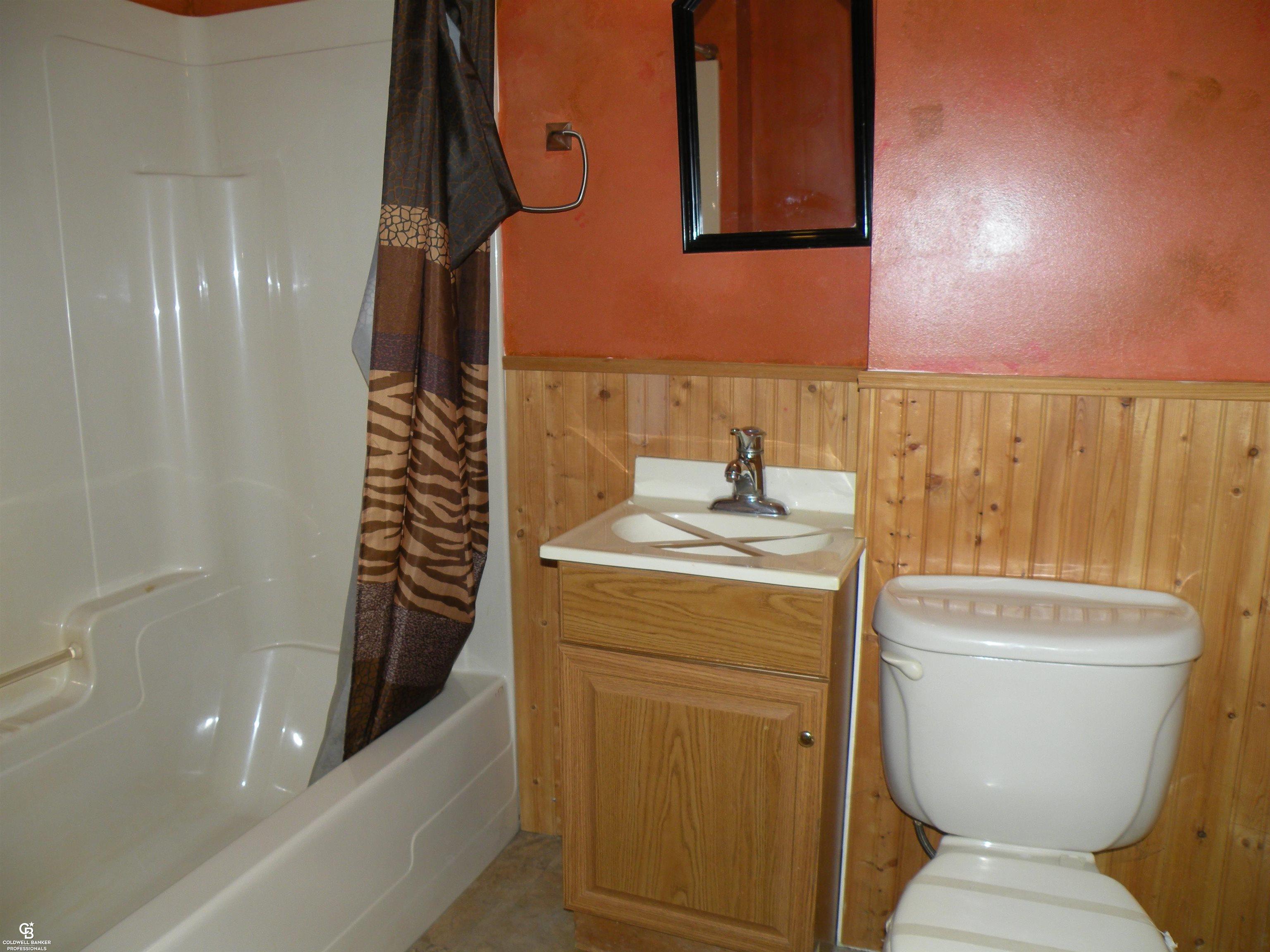 33900 Pratt Road Richmond, MI 48062 - Photo 31 of 47