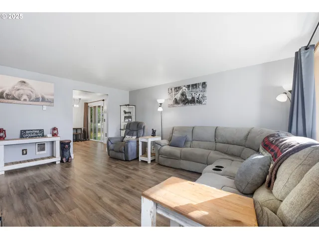 $419,999 | 270 Larch Street, Woodland, WA 98674