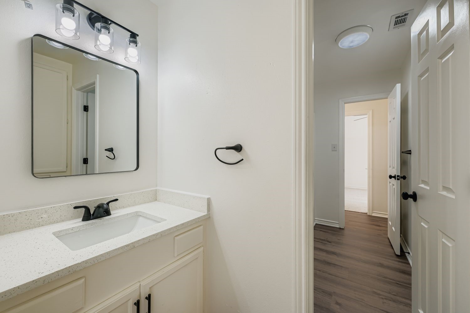 34411 Fulshear Farms Road Fulshear, TX 77441 - Photo 22 of 29 a bathroom with a sink and a mirror
