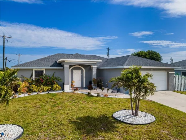 $384,900 | 709 Southwest 27th Street, Cape Coral, FL 33914
