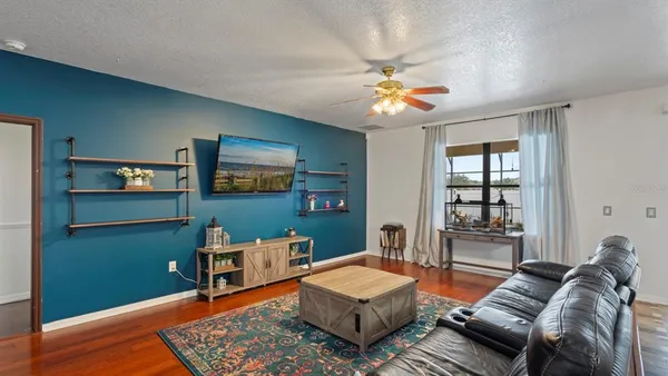 $515,000 | 2819 Village Pine Terrace, Orlando, FL 32833
