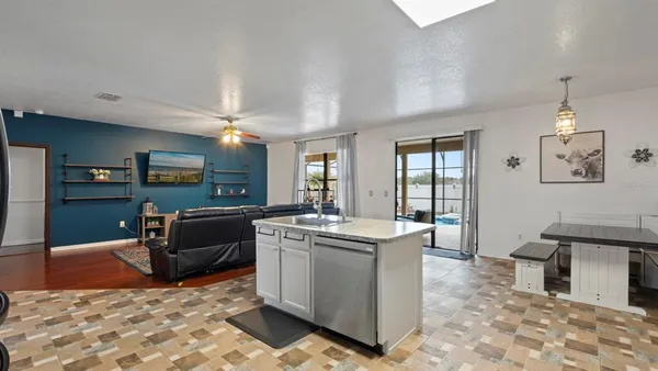 $515,000 | 2819 Village Pine Terrace, Orlando, FL 32833