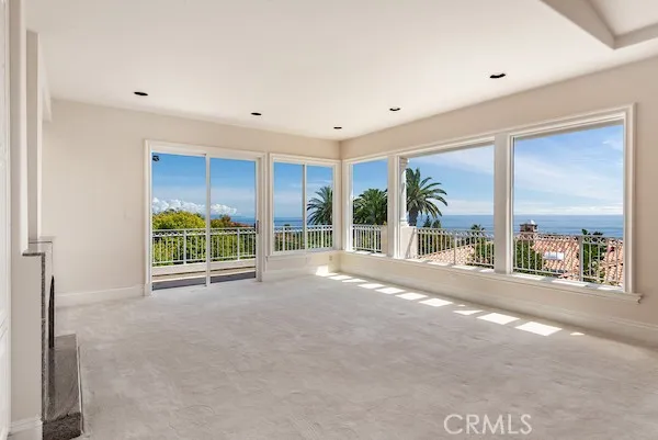 $3,950,000 | 30665 Palos Verdes Drive East, Rancho Palos Verdes, CA 90275