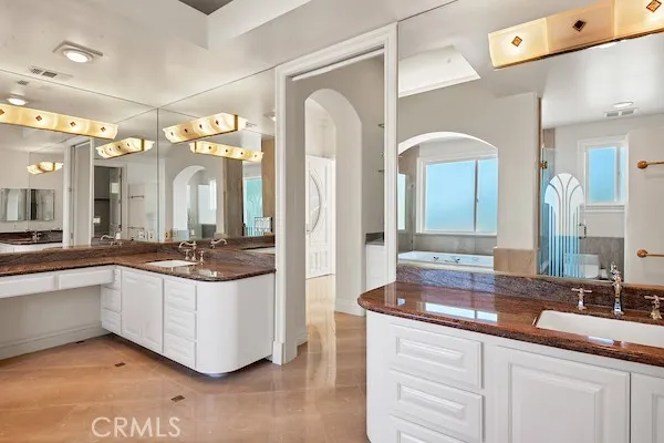$3,950,000 | 30665 Palos Verdes Drive East, Rancho Palos Verdes, CA 90275