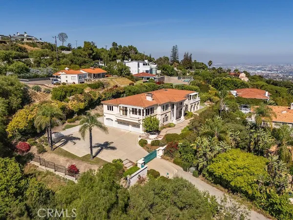 $3,950,000 | 30665 Palos Verdes Drive East, Rancho Palos Verdes, CA 90275