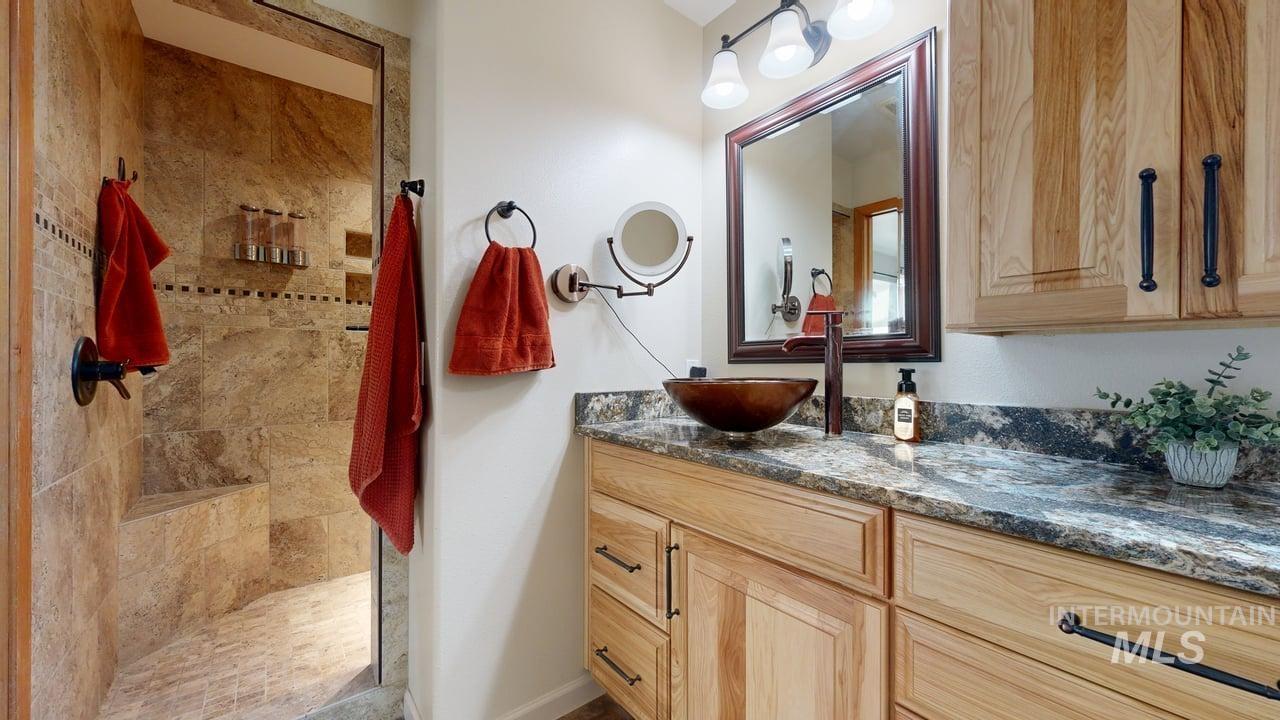 25277 Ridge Lane Juliaetta, ID 83535 - Photo 18 of 44