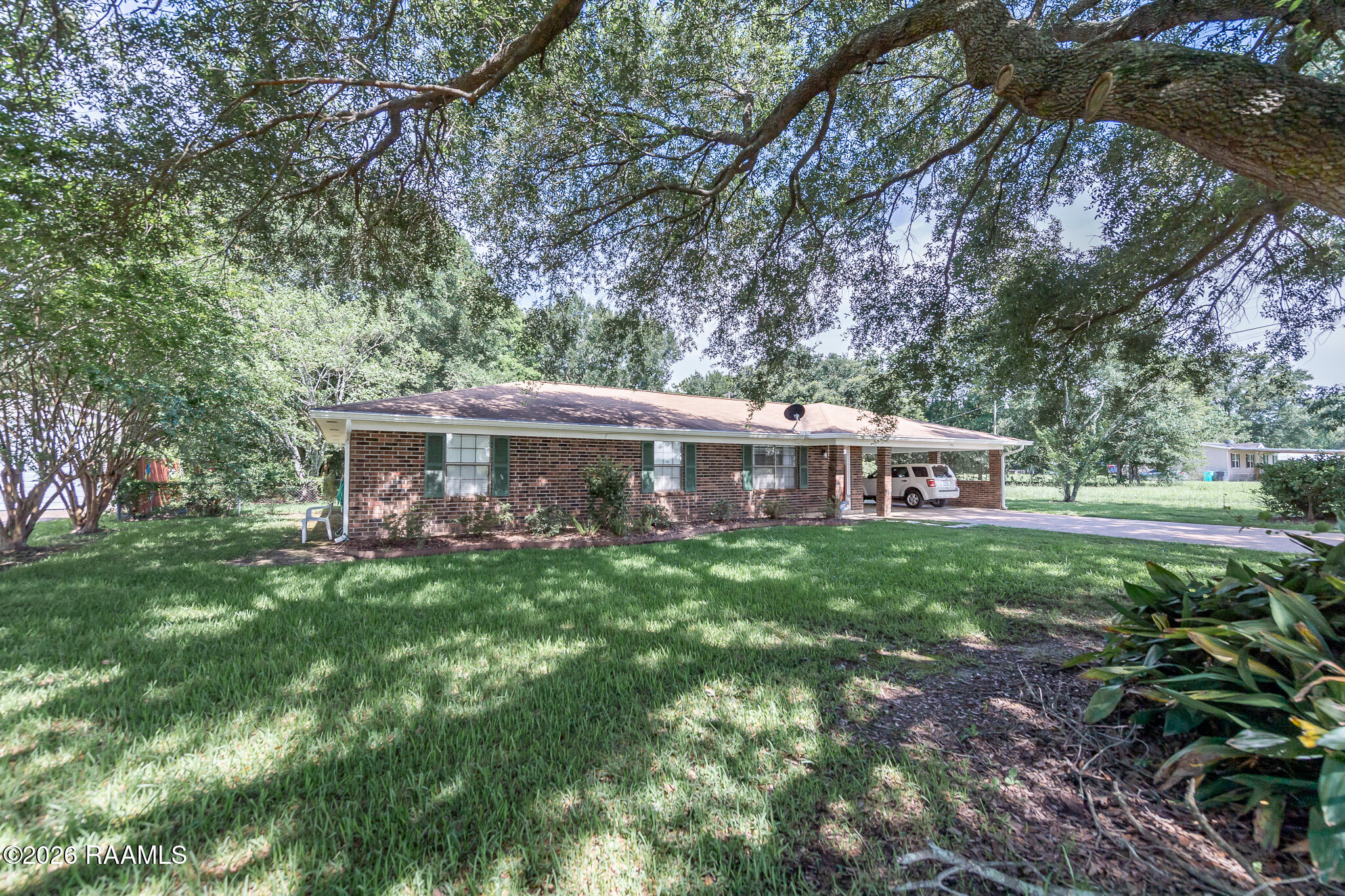 313 Colt Avenue Ville Platte, LA 70586 - Photo 2 of 31