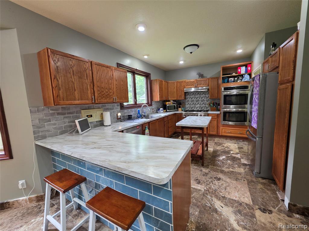 5150 West Carpenter Road Flint, MI 48504 - Photo 7 of 33