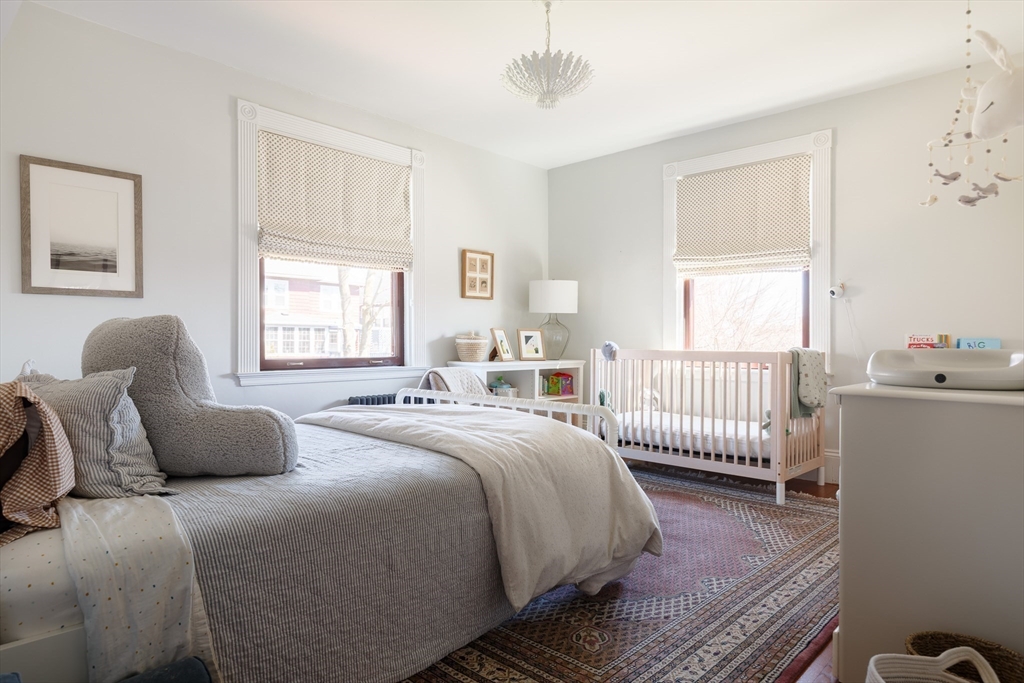 25 Barrington Road Boston, MA 02124 - Photo 18 of 33