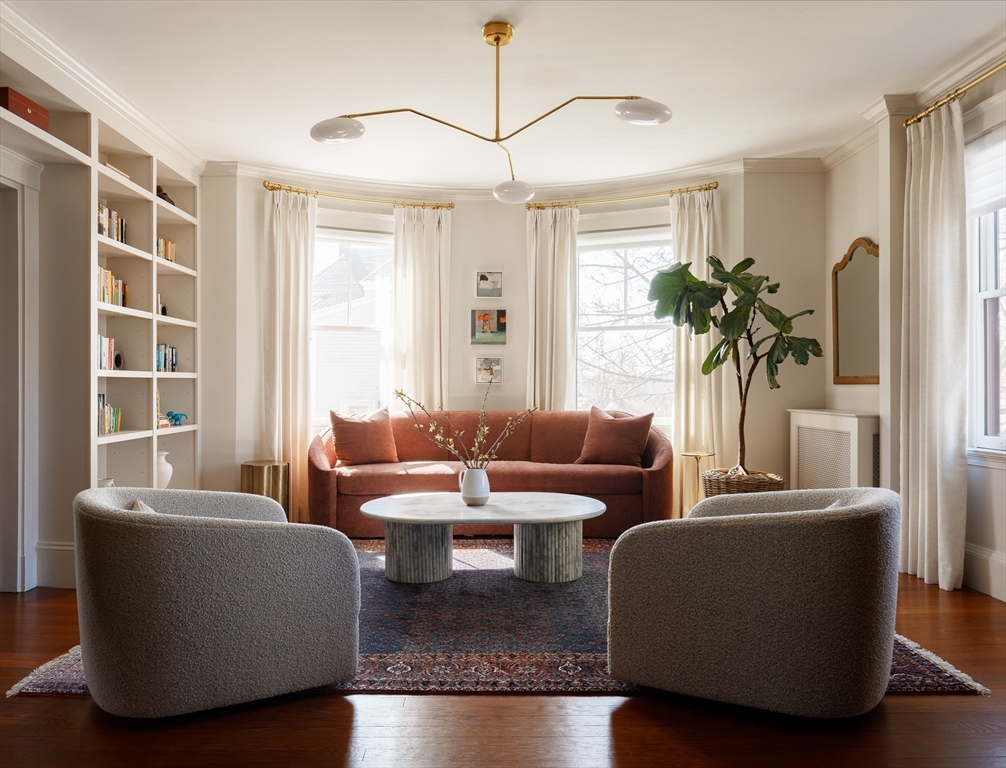 25 Barrington Road Boston, MA 02124 - Photo 3 of 33