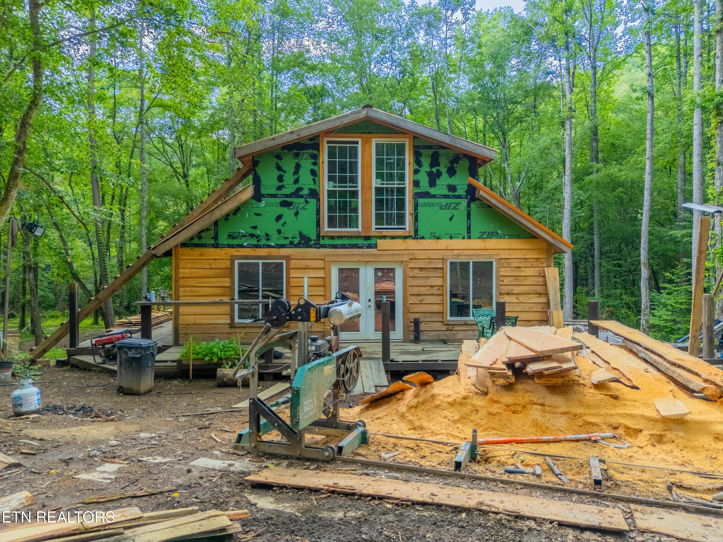 118 Authorn Sheldon Road Harriman, TN 37748 - Photo 6 of 58 DJI_20250617160746_0015_D-HDR