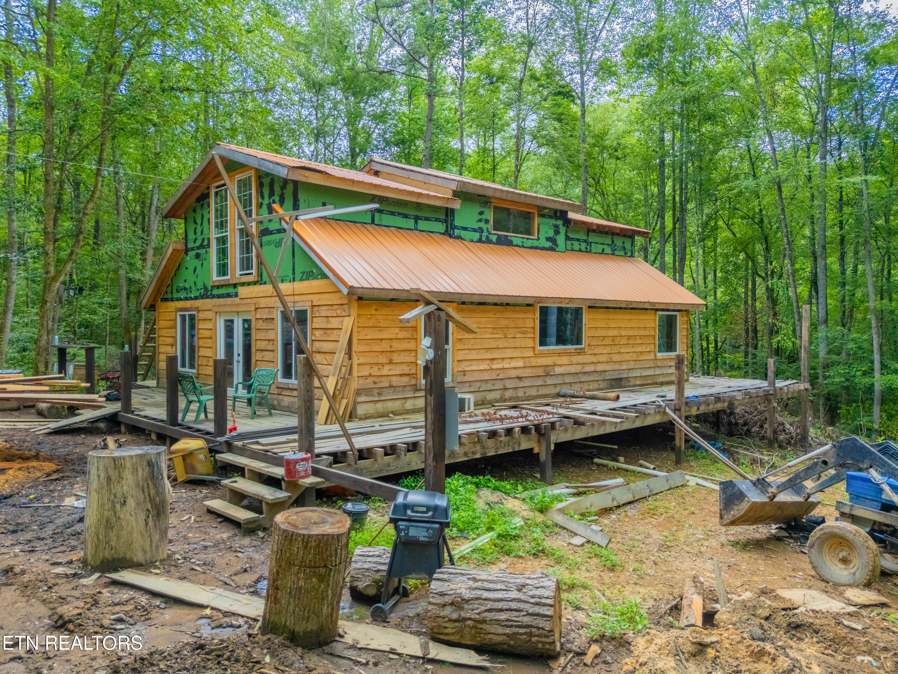 118 Authorn Sheldon Road Harriman, TN 37748 - Photo 8 of 58 DJI_20250617160823_0025_D-HDR