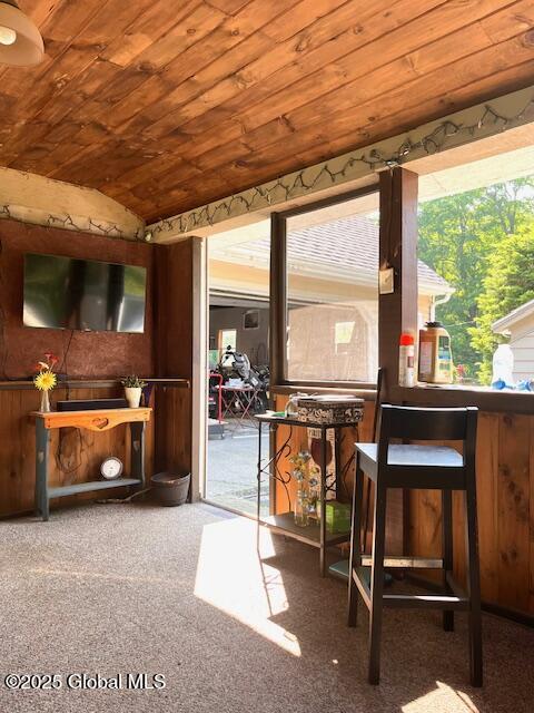 160 Kettle Road Amsterdam, NY 12010 - Photo 37 of 39 Bar cabana