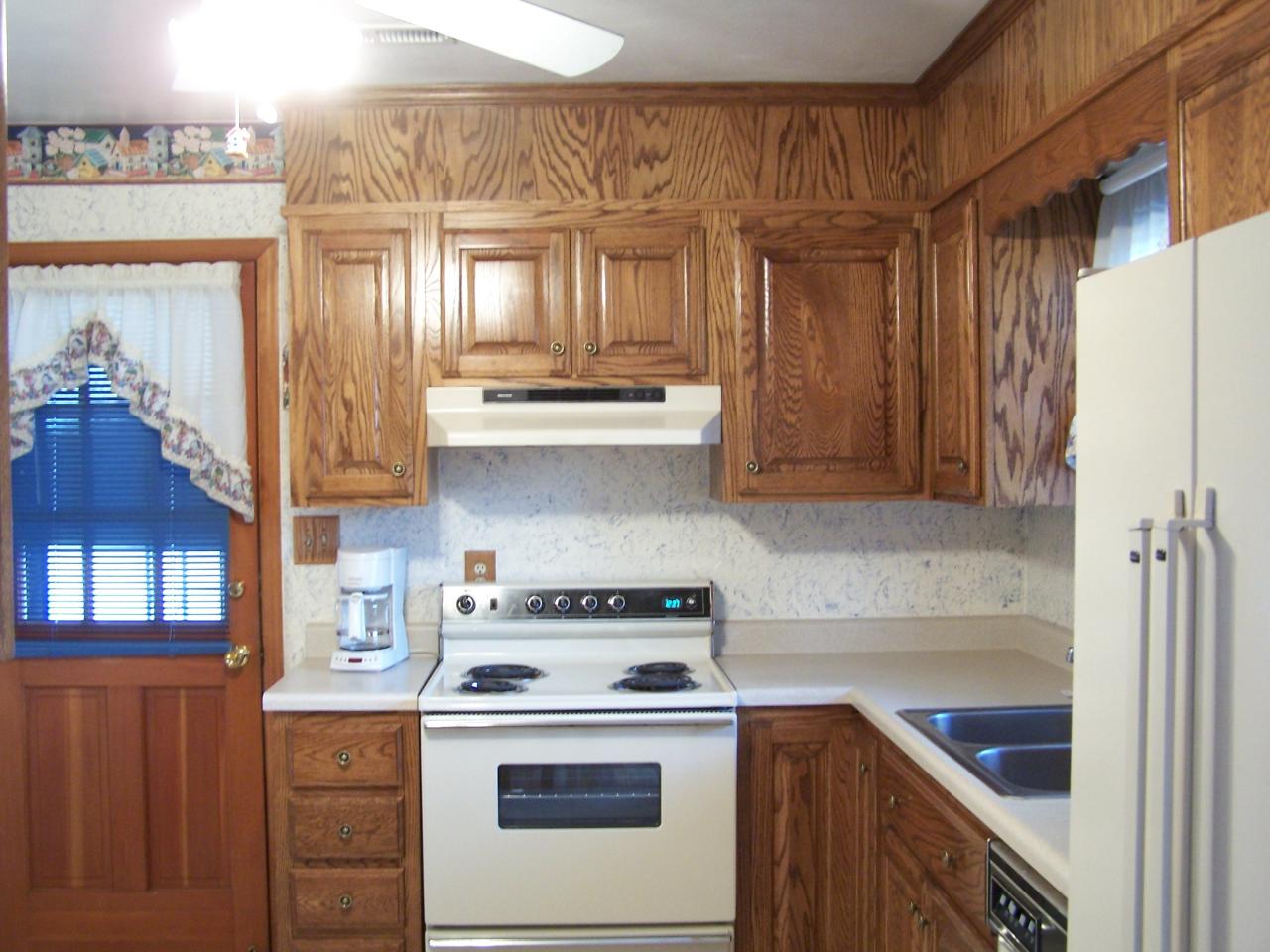 5308 Twilight Road Roanoke, VA 24019 - Photo 4 of 9 Kitchen