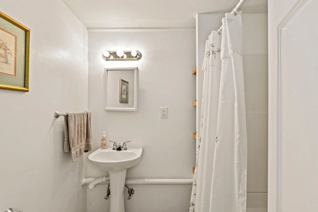 130 Waterman Road Canton, MA 02021 - Photo 34 of 42 Gallery Image 34