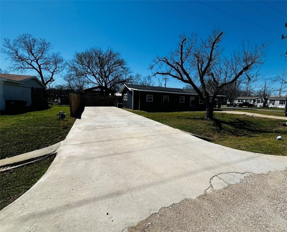 202 Coryell City Road Gatesville, TX 76528 - Photo 4 of 15 a view of back yard of the house