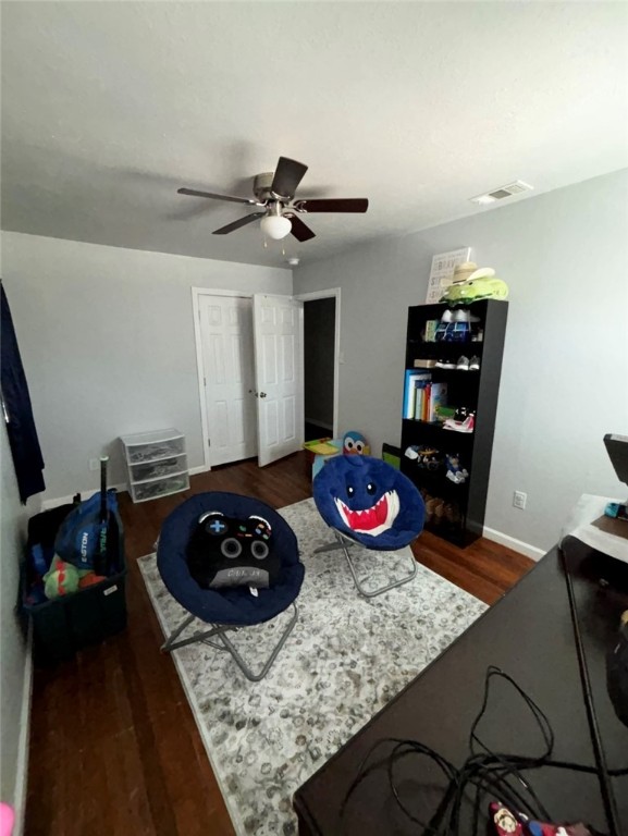 202 Coryell City Road Gatesville, TX 76528 - Photo 6 of 15 a living room with furniture and a rug