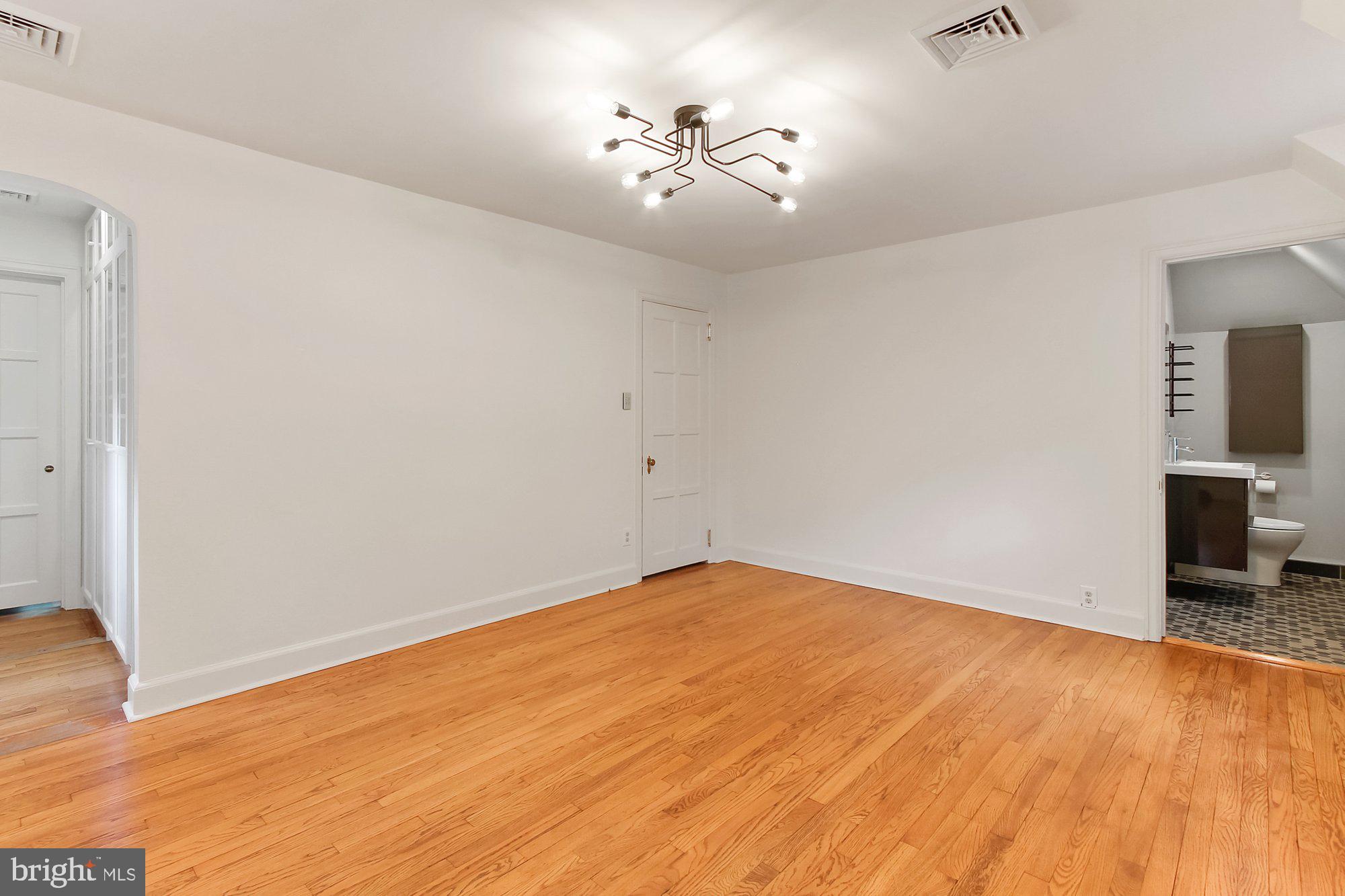 348 East Elm Street Reading, PA 19607 - Photo 27 of 33 Gallery Image 27