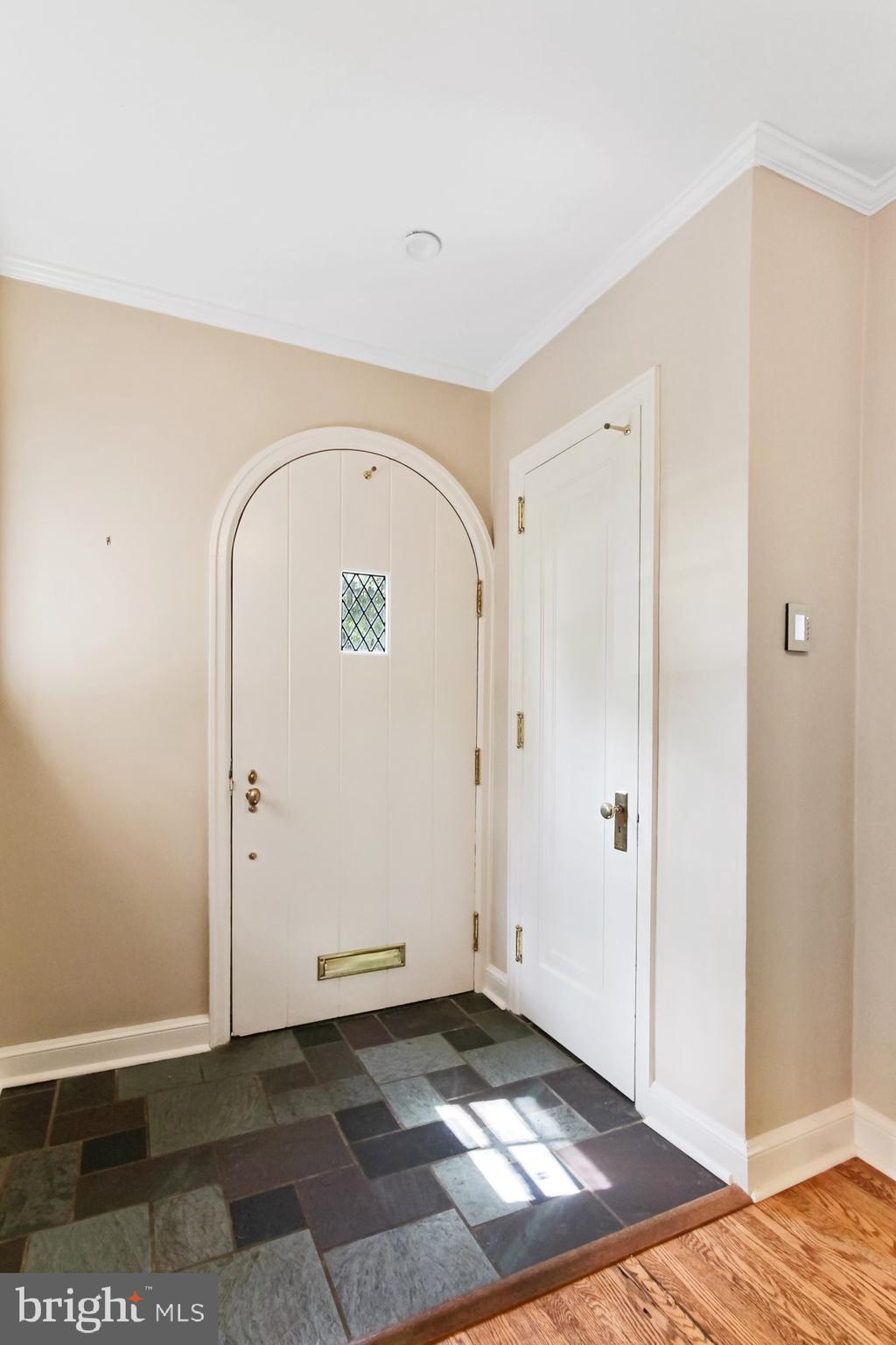 348 East Elm Street Reading, PA 19607 - Photo 6 of 33 Gallery Image 6
