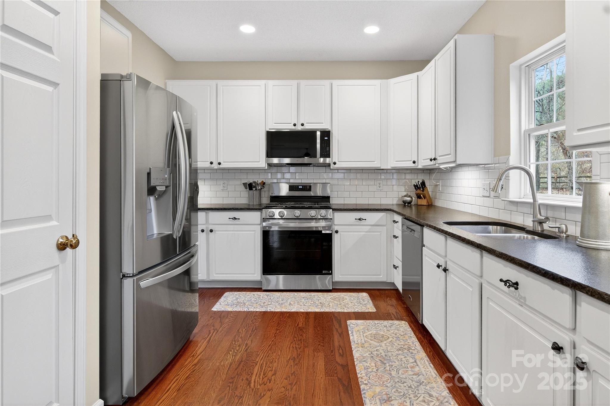 7809 Dunoon Lane Charlotte, NC 28269 - Photo 11 of 47