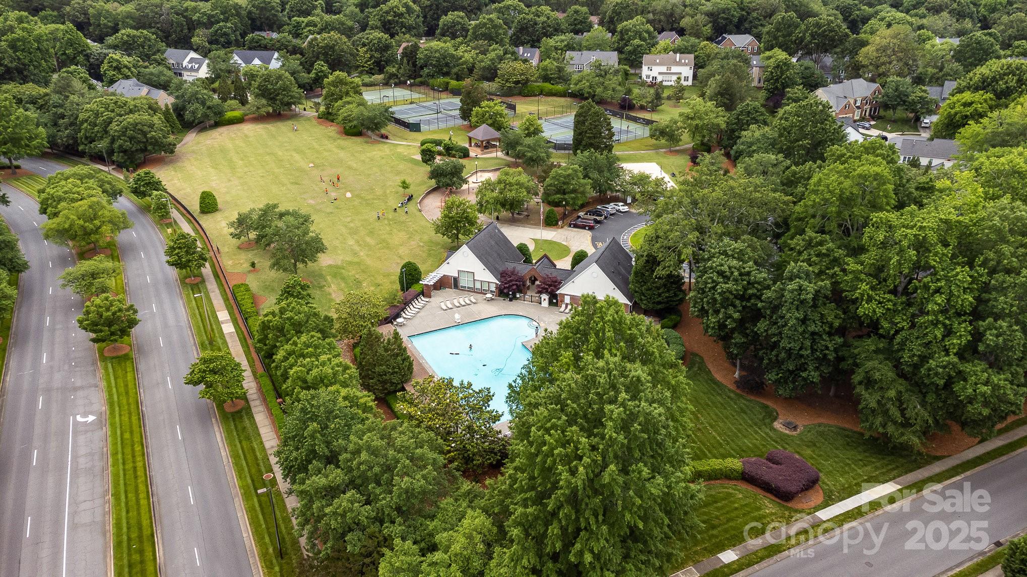 7809 Dunoon Lane Charlotte, NC 28269 - Photo 45 of 47