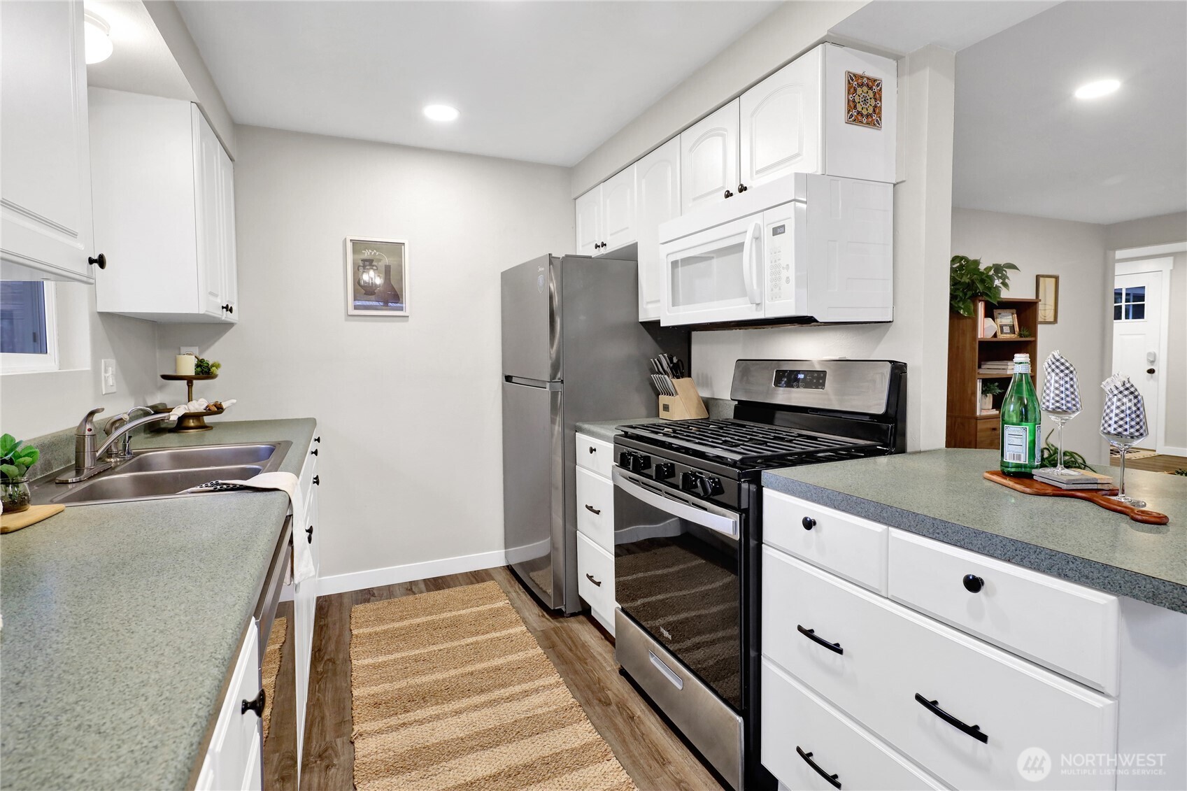 3855 Fraser Street Bellingham, WA 98229 - Photo 13 of 40