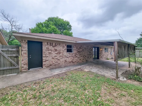 $1,900 | 1803 Cypress Drive, Richmond, TX 77469