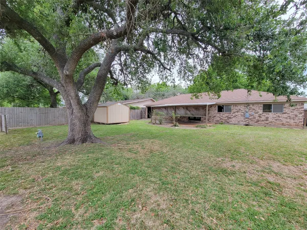$1,900 | 1803 Cypress Drive, Richmond, TX 77469