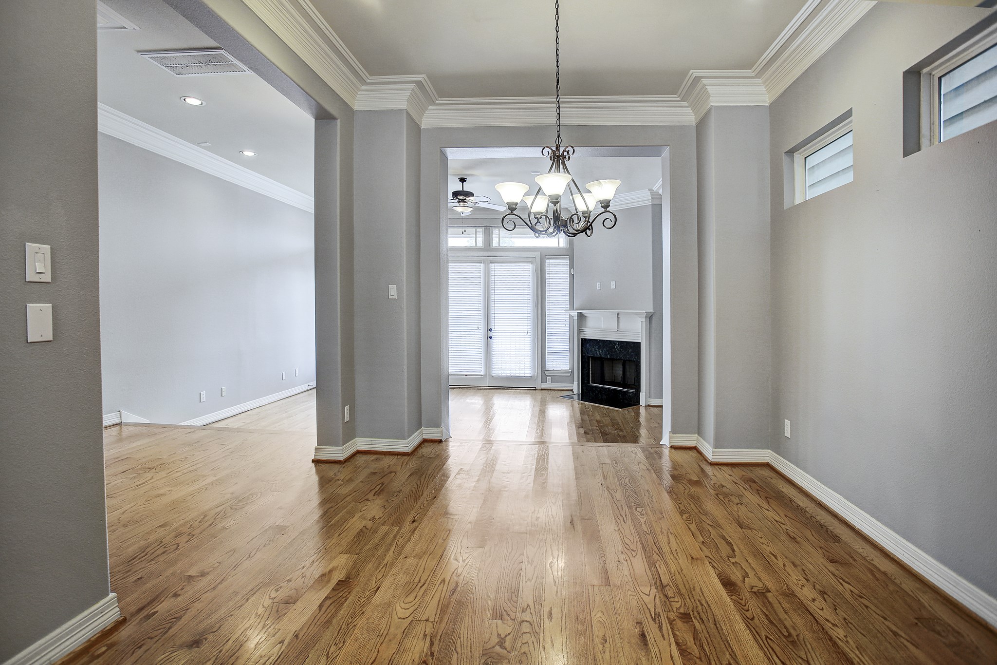 1140 Robbie Street Houston, TX 77009 - Photo 5 of 16