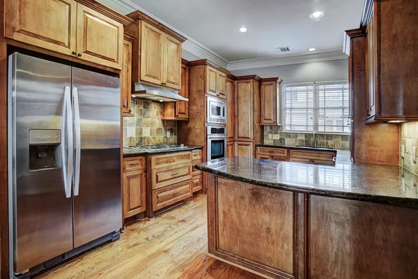 $3,500 | 1140 Robbie Street, Houston, TX 77009