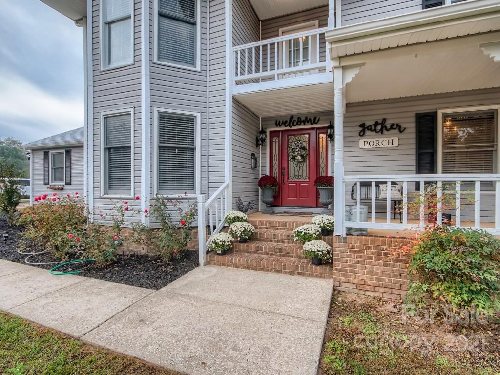133 Shadowbrook Road Stanley, NC 28164 - Photo 2 of 28 Gallery Image 2
