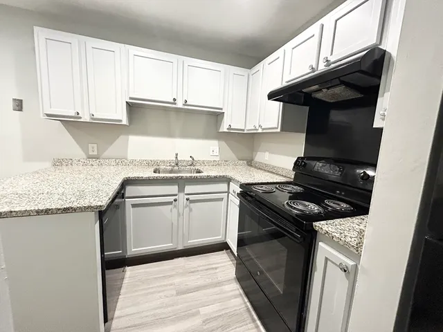 $4,350 | 15 Ruggles Street, Unit 2, Boston, MA 02119