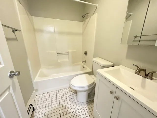 $4,350 | 15 Ruggles Street, Unit 2, Boston, MA 02119